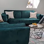 Ella *